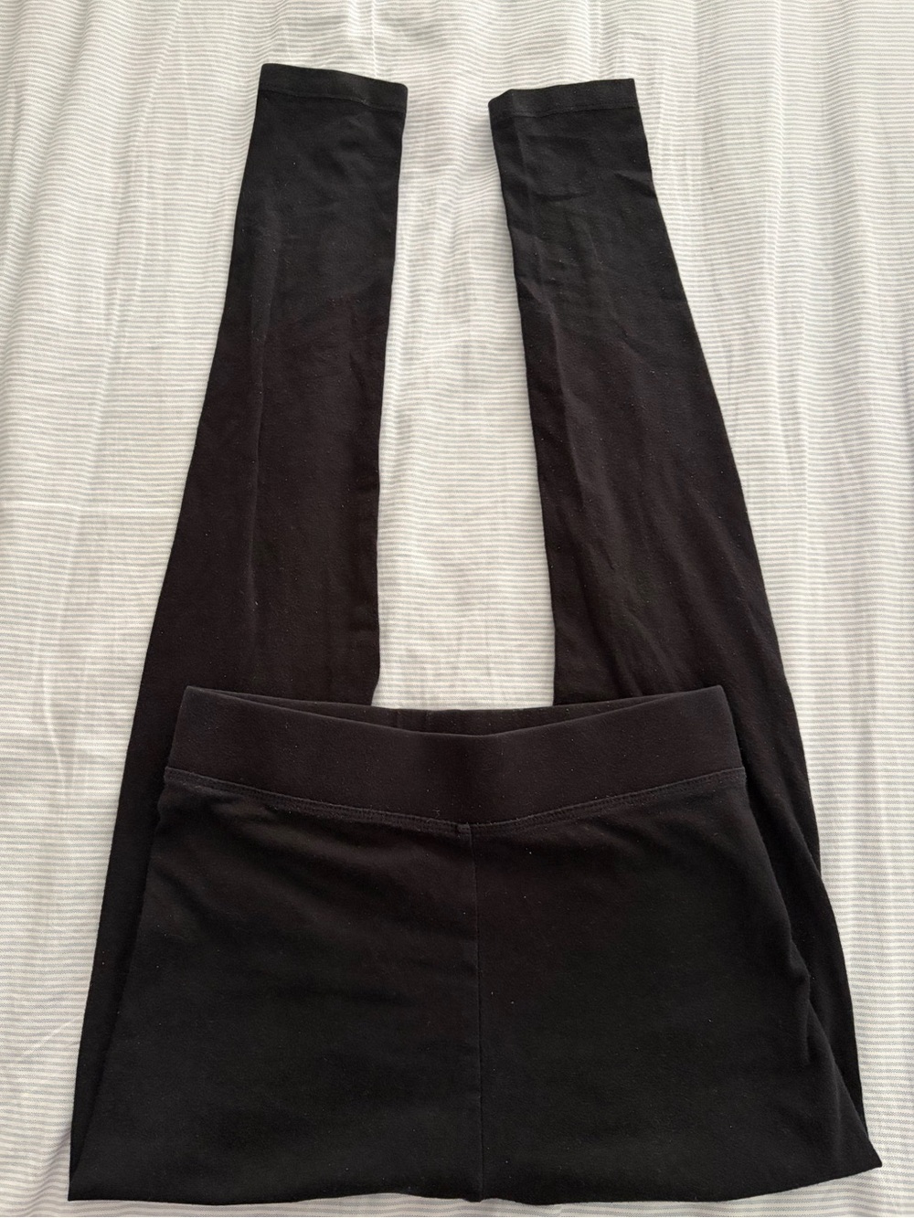 Forever 21 women's black leggings size S